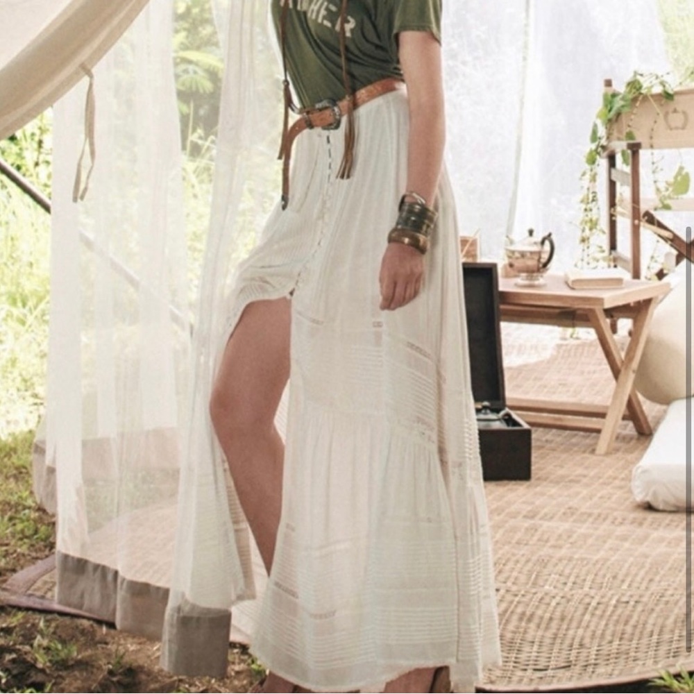 Spell & Gypsy Sienna Luxe Lace Maxi Skirt Size Medium